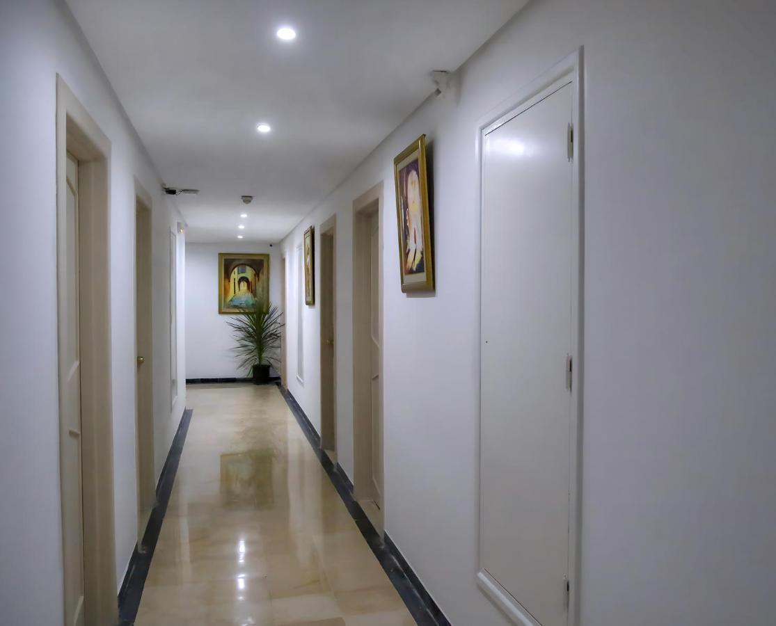 El Oumara Hotel Tunis Exterior photo